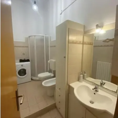 Casa Rella Rose